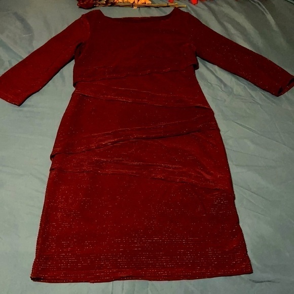 Ronni Nicole Tiered Midi Dress - Picture 3 of 6